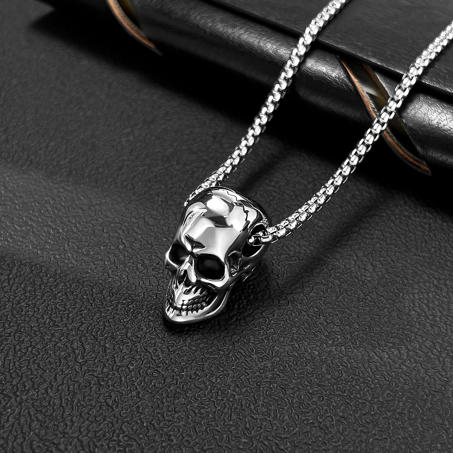 1 Stück Punk-Totenkopf-Halsketten aus Edelstahl für Herren