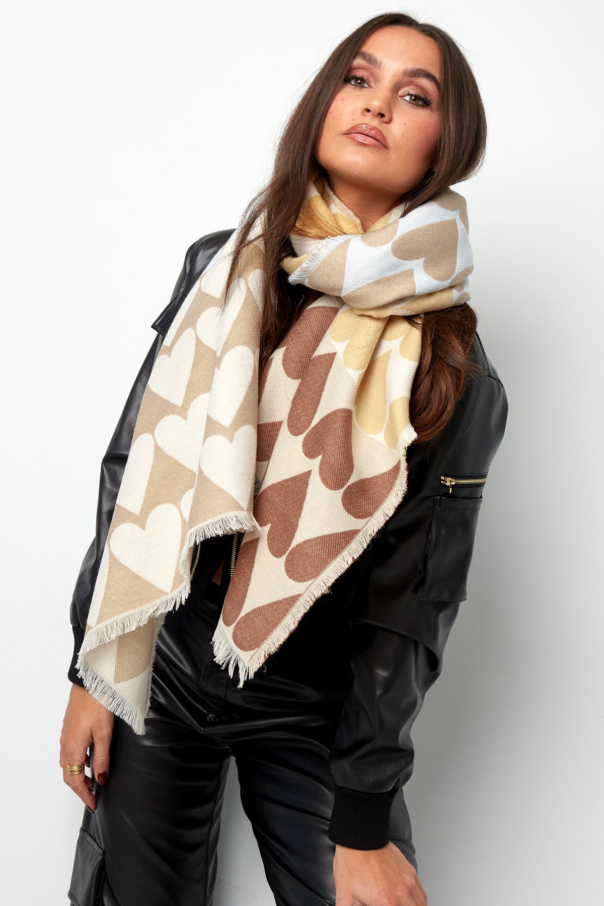 Schal mit Herzchen - Beige