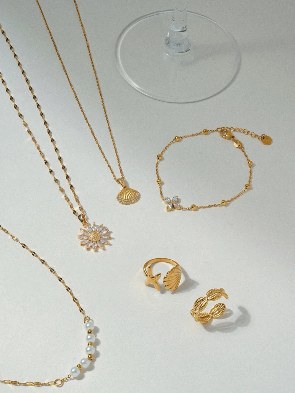 Thin Pearl Kette Gold