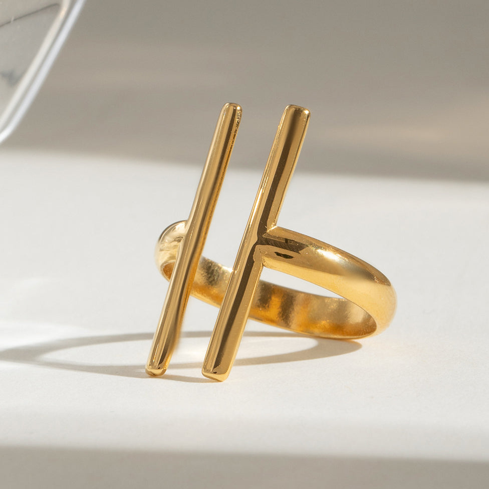 1 Stück schlichter Statement-Ring aus Edelstahl in Goldfarbe